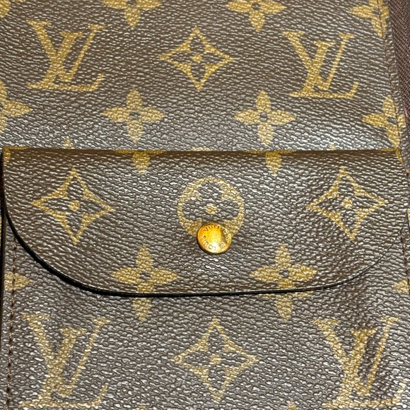 Louis Vuitton Monogram Poche Escapade Organizer Wallet - Picture 4 of 15